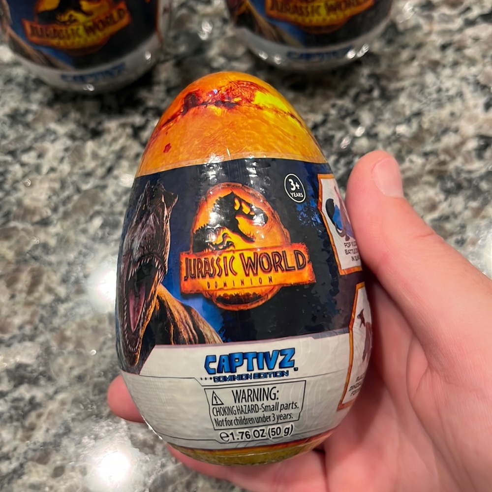 New lot of 6 Jurassic World Dominion Captivz Toy Figure Dinosaur Mystery Egg - Picture 2 of 4